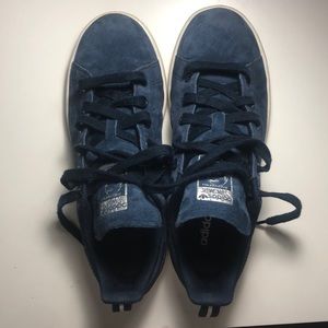 Adidas Stan Smith - Kids 41/2. -EUC